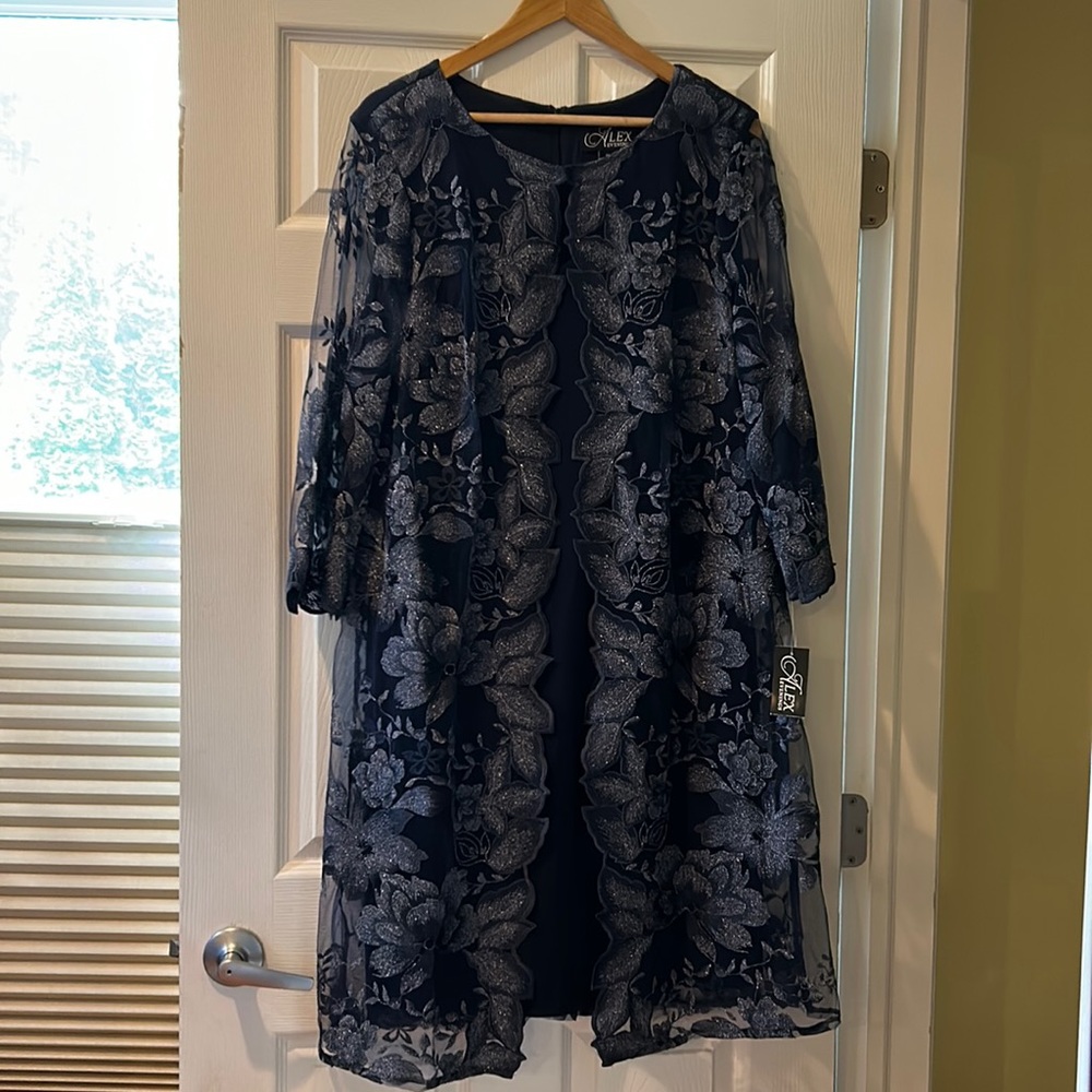 Alex Evening embroidered mock jacket cocktail dress, size 16. NWT.